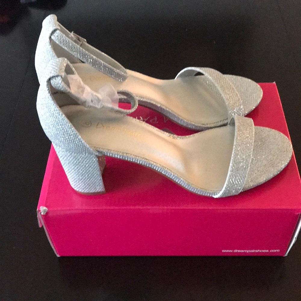 Dream Pairs Shoes
